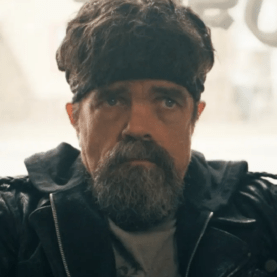 Peter Dinklage vai estrelar filme de ação com diretor de The Furious e roteirista de John Wick