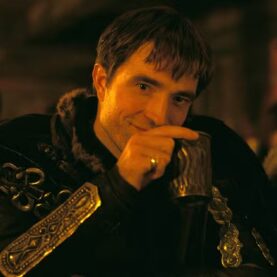Robert Pattinson como Antínoo em A Odisseia, de Christopher Nolan