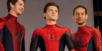 Andrew Garfield, Tom Holland e Tobey Maguire como Homem-Aranha