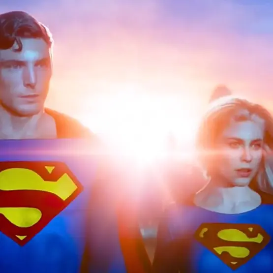 Helen Slater em sua participação como Supergirl em The Flash