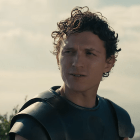 Tom Holland como Telêmaco em A Odisseia