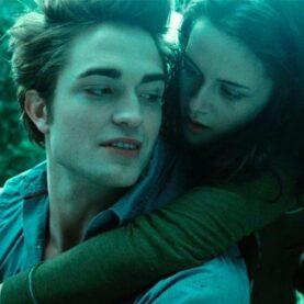 Edward e Bella em Forks na trama de Crepúsculo