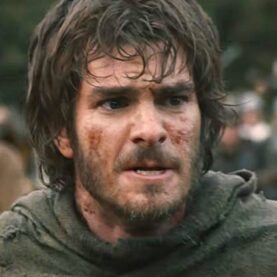Andrew Garfield em The Uprising