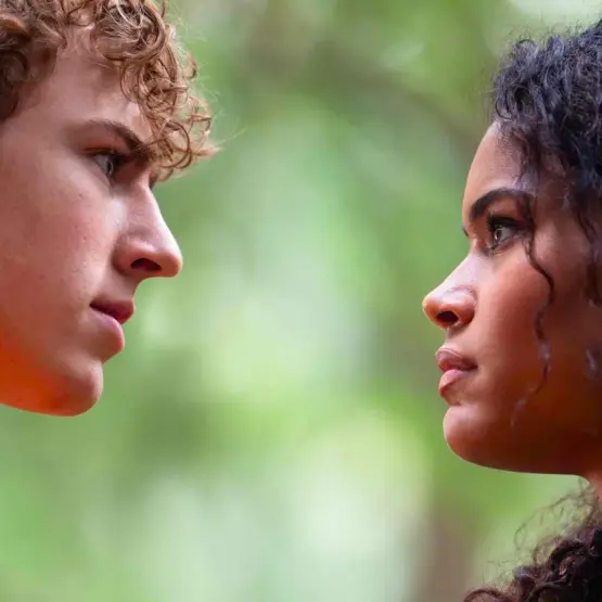 Percy Jackson e Thalia se confrontam