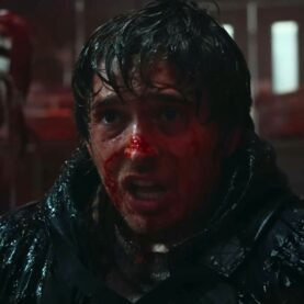 Austin Abrams em trailer de Resident Evil