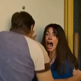 Ewan McGregor e Anne Hathaway em O Fim da Rua