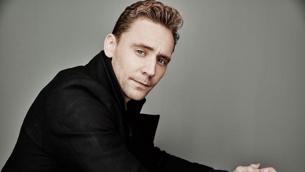 Tom-Hiddleston-Computer-Wallpaper