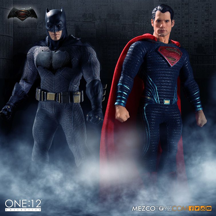 mezco-bvs-batman-superman-167851