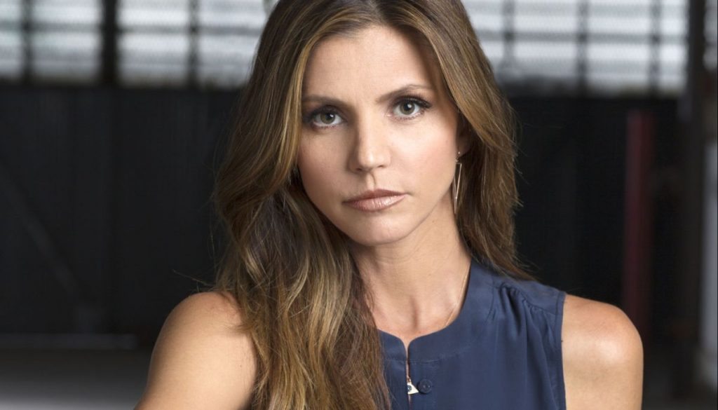 surviving-evil-charisma-carpenter-1
